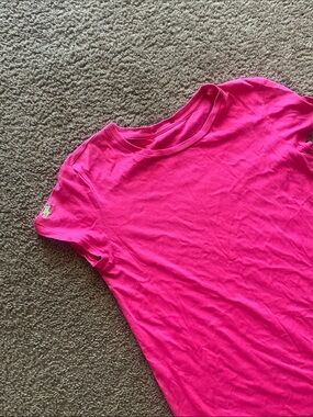 Vibrant Pink Short Sleeve Crewneck dress